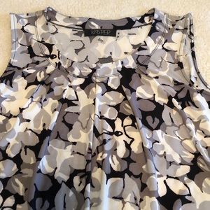 Kasper Black floral sleeveless blouse